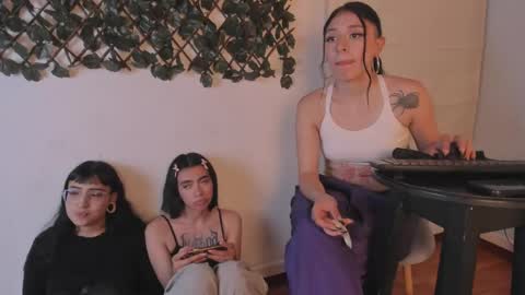 cintya kors online show from 02-01-25, 09:11