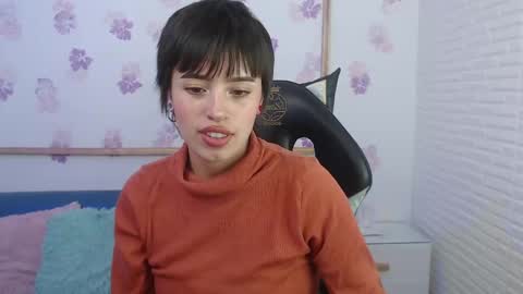 Snapshot of zowii_ chatting on 06-04-26, 07:53 Zowii online show from 06-04-26, 07:53