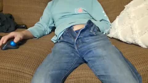 Snapshot of zruckster chatting on 11-23-25, 06:13 zruckster online show from 11-23-25, 06:13