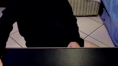 zsnipaz23 online show from 07-12-26, 05:31
