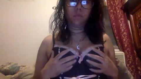 zsultana online show from 04-12-26, 06:51