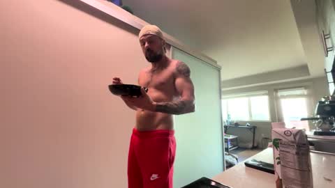 Zuko online show from 01-18-25, 05:48