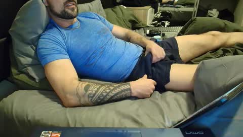 Zuko online show from 11-13-25, 03:49