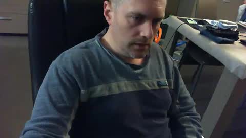 Snapshot of zultem chatting on 12-26-24, 03:27 zultem online show from 12-26-24, 03:27