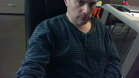 Snapshot of zultem chatting on 01-17-25, 04:49 zultem online show from 01-17-25, 04:49