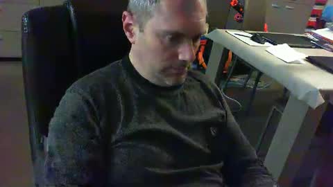 Snapshot of zultem chatting on 01-20-25, 04:43 zultem online show from 01-20-25, 04:43