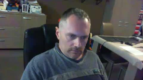 Snapshot of zultem chatting on 02-24-25, 05:00 zultem online show from 02-24-25, 05:00