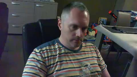 Snapshot of zultem chatting on 09-18-25, 04:14 zultem online show from 09-18-25, 04:14