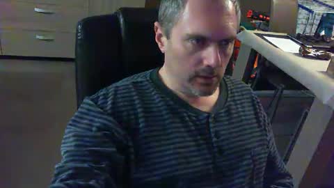 Snapshot of zultem chatting on 11-24-25, 04:01 zultem online show from 11-24-25, 04:01