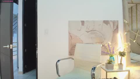 Snapshot of zuzana21 chatting on 06-01-26, 12:40 Zuzana21 online show from 06-01-26, 12:40