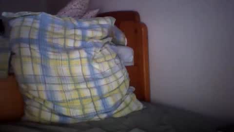 zyggy87 online show from 12-14-25, 06:41