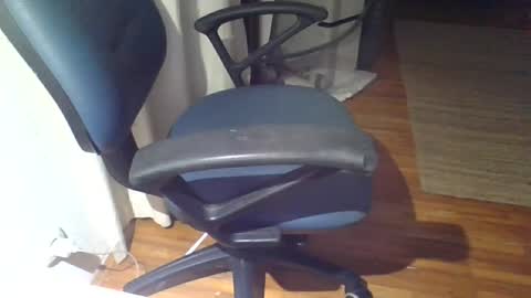 Snapshot of zyggy87 chatting on 07-20-26, 08:44 zyggy87 online show from 07-20-26, 08:44