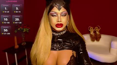 Snapshot of zyradom chatting on 12-16-25, 12:43 zyradom online show from 12-16-25, 12:43