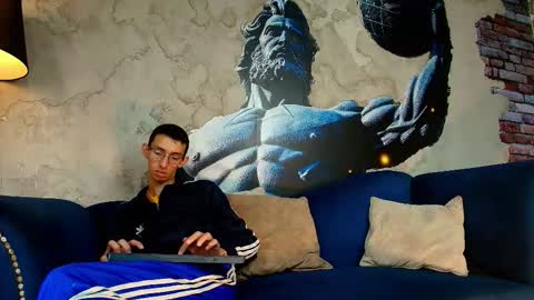 Zyro Nigth online show from 01-05-26, 07:28