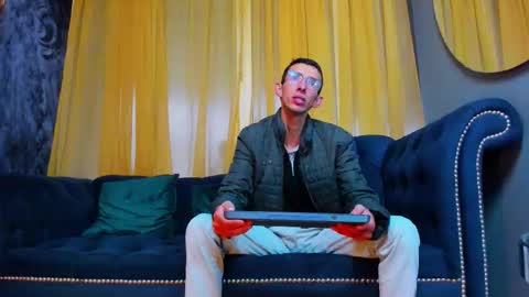 Zyro Nigth online show from 01-08-26, 07:27