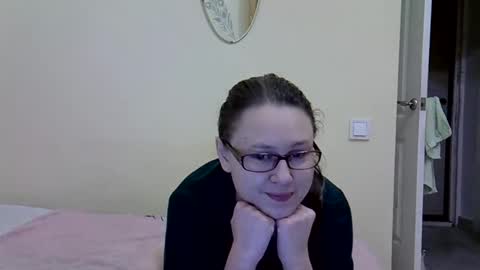 Snapshot of zyuhre chatting on 02-02-25, 02:38 Zyuhre online show from 02-02-25, 02:38