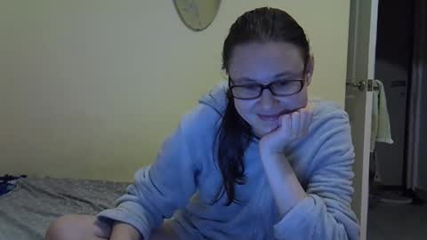 Snapshot of zyuhre chatting on 11-11-25, 05:46 Zyuhre online show from 11-11-25, 05:46