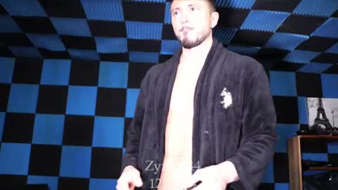 Greek God online show from 12-29-24, 07:22