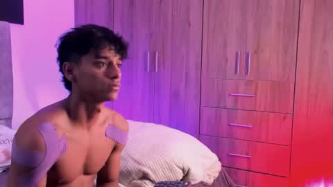 Snapshot of zyzz_1812 chatting on 10-15-25, 05:46 zyzz_1812 online show from 10-15-25, 05:46