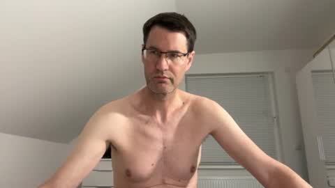 Snapshot of zzz123_cam chatting on 06-13-26, 02:59 zzz123_cam online show from 06-13-26, 02:59