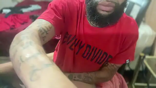 Snapshot of ANAKONDA_KIING chatting on 10-08-25, 07:17 ANAKONDA KIING online show from 10-08-25, 07:17