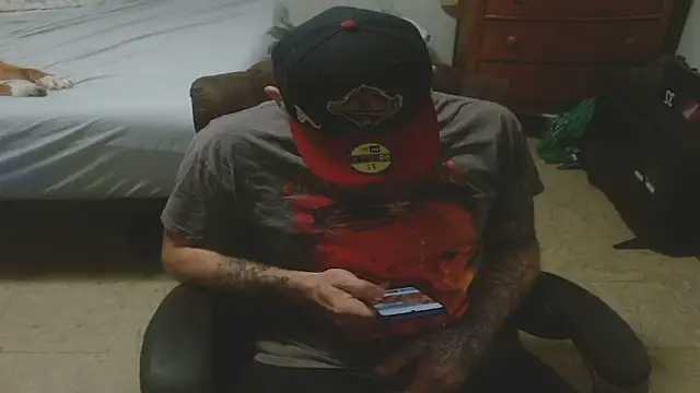 Snapshot of DADDY_KANE8--- chatting on 06-27-26, 03:39 DADDY KANE8--- online show from 06-27-26, 03:39