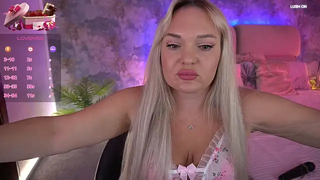 MissyMartinez online show from 10-12-25, 06:12