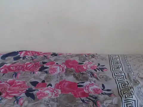 Snapshot of queen__ebony chatting on 12-07-24, 11:40 queen ebony online show from 12-07-24, 11:40