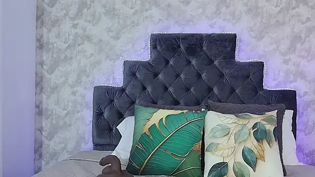 elizabeth coleman online show from 04-08-26, 09:48