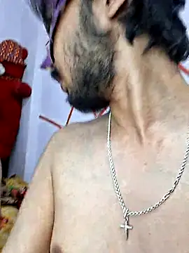 MOM-SUN-COUPLE online show from 01-29-25, 04:30