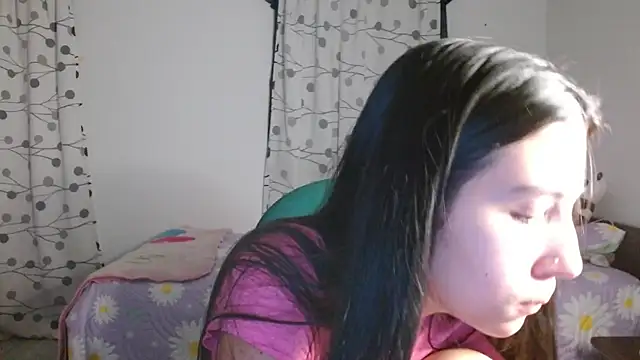 Snapshot of mia__lopez_ chatting on 03-11-25, 01:05 mia lopez online show from 03-11-25, 01:05