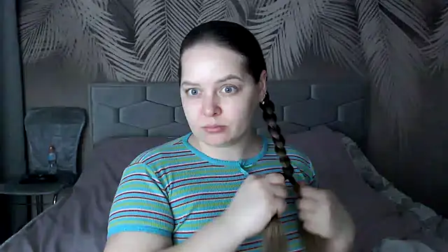 uliastar online show from 02-06-25, 03:41