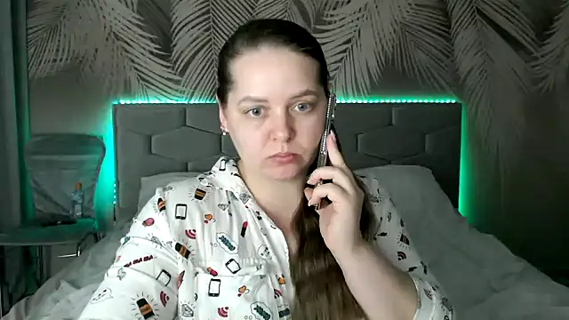 uliastar online show from 02-12-25, 09:31