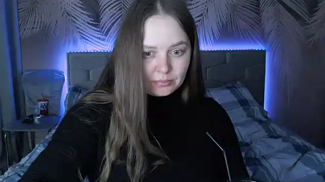 uliastar online show from 02-28-25, 01:03