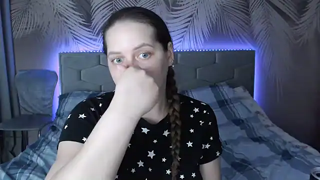 uliastar online show from 03-05-25, 10:11