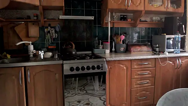 uliastar online show from 03-20-26, 07:24