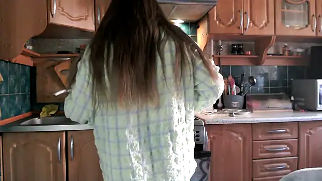 uliastar online show from 04-04-26, 06:44