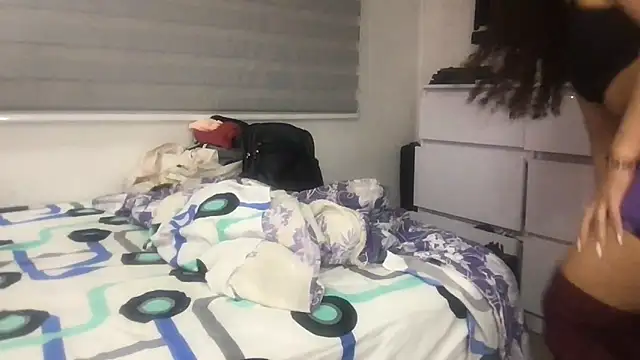 gatubelahot online show from 10-06-25, 11:24