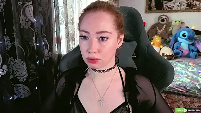 Snapshot of TinaBrook chatting on 04-20-26, 04:48 TinaBrook online show from 04-20-26, 04:48