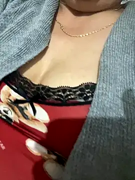 Snapshot of iloss2 chatting on 10-25-25, 06:24 iloss2 online show from 10-25-25, 06:24