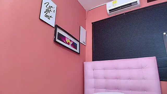 kinkylittlegirll online show from 12-12-24, 05:37