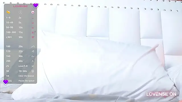 kinkylittlegirll online show from 03-07-25, 06:02