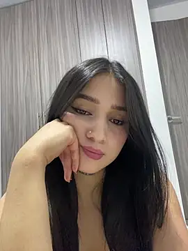 Hott Hanna online show from 06-14-26, 05:20