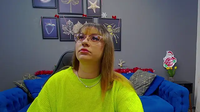 Katewalker  online show from 12-18-24, 06:03