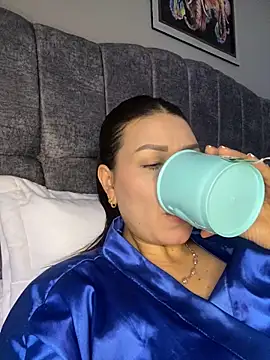 martina contreras online show from 02-15-26, 10:06