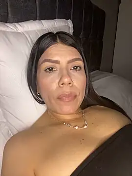 martina contreras online show from 03-18-26, 06:05