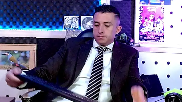 Snapshot of Darko0717 chatting on 02-10-25, 06:35 Darko0717 online show from 02-10-25, 06:35