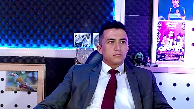 Snapshot of Darko0717 chatting on 02-13-25, 04:50 Darko0717 online show from 02-13-25, 04:50