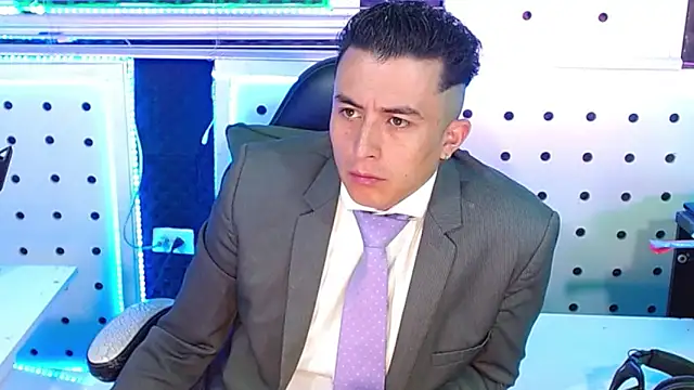 Darko0717 online show from 12-16-25, 12:54