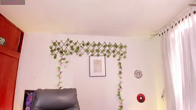 Cata green online show from 11-12-25, 08:08